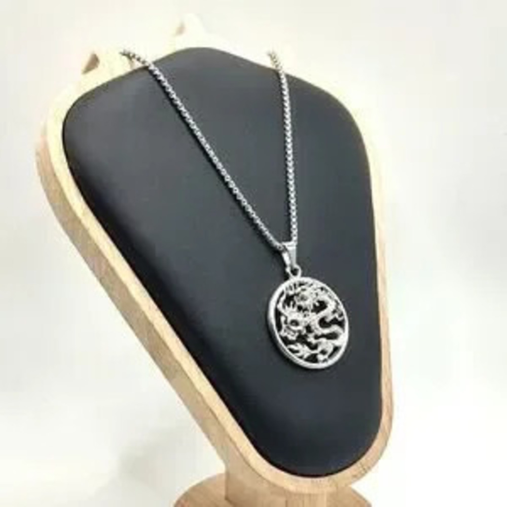 Stainless Eastern Chinese Dragon Necklace Zodiac Birthday Fashion Gift New!!!